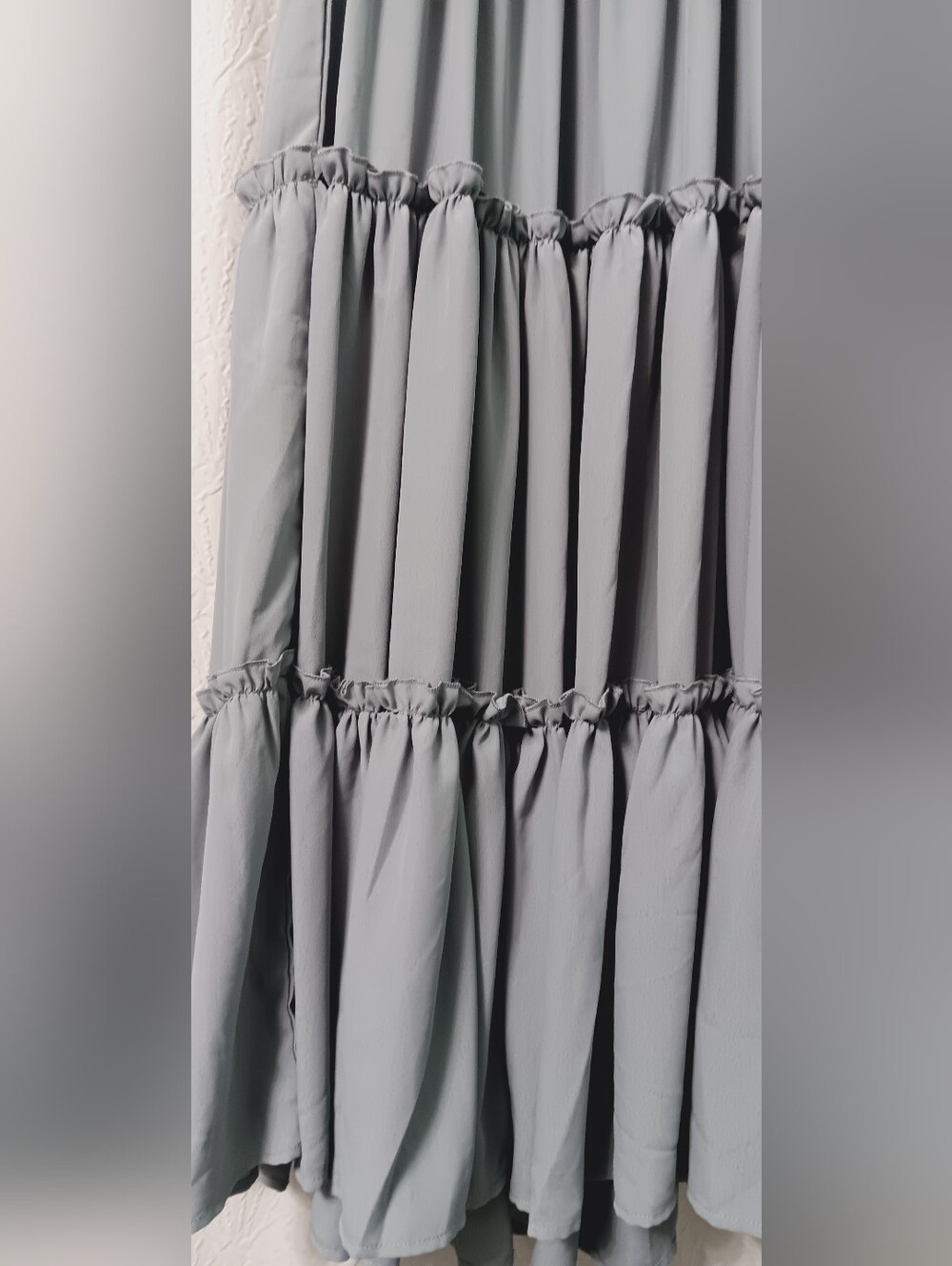 IVY CITY Co Smocked Bodice Flutter Sleeve Midi Dress  Light Gray Size S - Picture 6 of 11